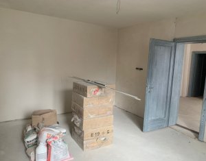 Apartament la casa 46mp utili+terasa, Grigorescu, zona Hotel Premier.