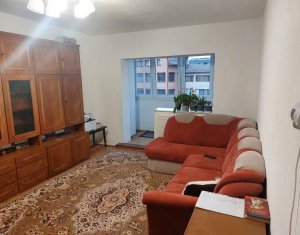 Appartement 3 chambres à vendre dans Cluj-napoca, zone Marasti