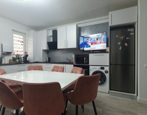 Appartement 3 chambres à vendre dans Floresti