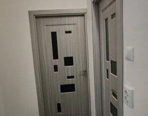 Appartement 3 chambres à vendre dans Cluj-napoca, zone Manastur