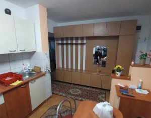 Apartament cu 2 camere si 2 balcoane, etaj 3, zona Profi