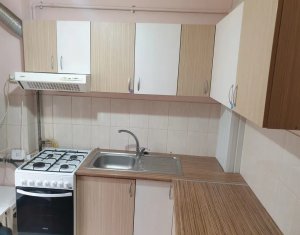 Apartament cu 2 camere si terasa, etaj 1, zona UMF