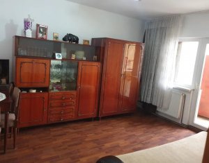 Apartament cu 2 camere si terasa, etaj 1, zona UMF