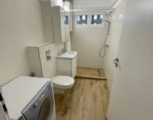 Appartement 4 chambres à vendre dans Cluj-napoca, zone Manastur