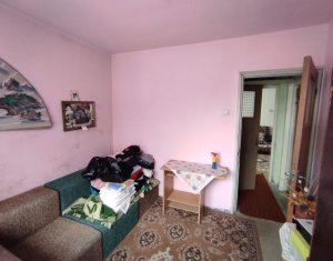 Apartament cu 4 camere, semidecomandat, Manastur