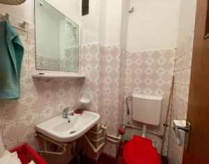 Apartament 3 camere, 2 bai, 95 mp totali, finisat, zona Platinia
