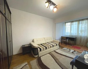 Apartament 3 camere, 2 bai, 95 mp totali, finisat, zona Platinia