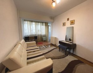 Apartament 3 camere, 2 bai, 95 mp totali, finisat, zona Platinia