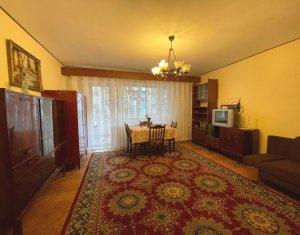 Apartament 3 camere, 2 bai, 95 mp totali, finisat, zona Platinia