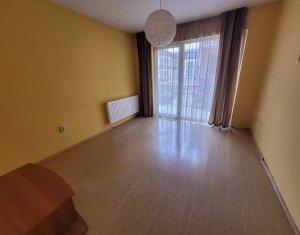 Apartament  4 camere, 96 mp, 2 balcoane, garaj si parcare, finisat, Buna Ziua