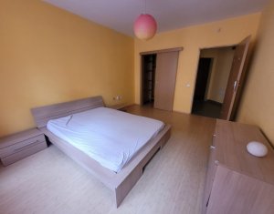 Apartament  4 camere, 96 mp, 2 balcoane, garaj si parcare, finisat, Buna Ziua