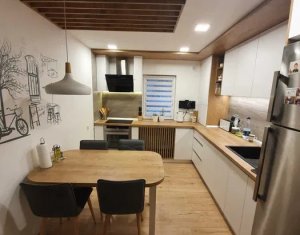 Appartement 4 chambres à vendre dans Cluj-napoca, zone Zorilor