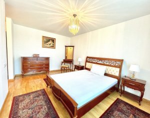 Penthouse de lux, bloc nou, 100mp, terasa 42mp, garaj, Parcul Central