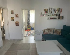 Apartament cu 2 camere, 54 mp, balcon, La Terenuri