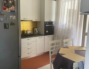 Apartament cu 2 camere, 54 mp, balcon, La Terenuri