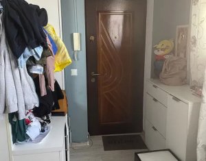 Apartament cu 2 camere, 54 mp, balcon, La Terenuri