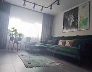 Vanzare apartament deosebit cu 3 camere, cartier Zorilor, zona linistita