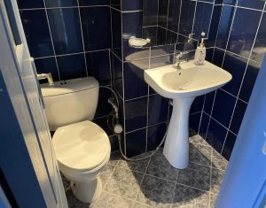 Apartament 3 camere, 66 mp, etaj intermediar,  zona Dorobantilor