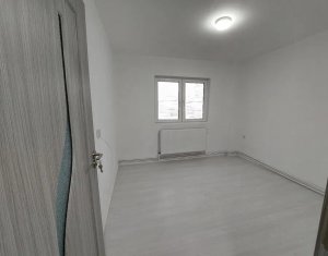 Appartement 3 chambres à vendre dans Cluj-napoca, zone Manastur