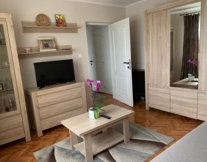 Apartment 3 rooms for sale in Cluj-napoca, zone Manastur