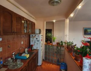 Apartament 2 camere  Floresti