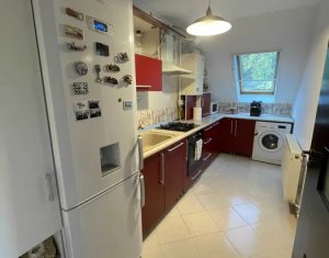 Appartement 3 chambres à vendre dans Cluj-napoca, zone Manastur