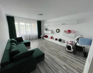 Apartment 3 rooms for sale in Baciu