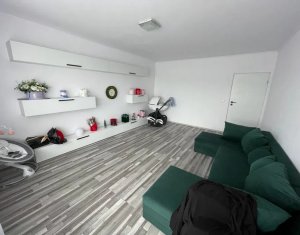 Apartment 3 rooms for sale in Baciu