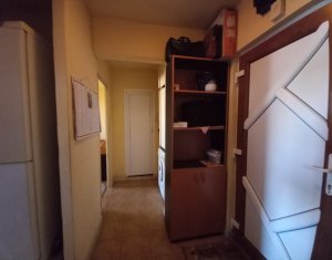 De vanzare apartament cu 2 camere 48mp, zona Campului