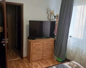 Apartament 2 camere, semidecomandat, etaj intermediar, Manastur