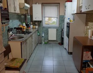 Vanzare apartament 3 camere decomandat, cartier Manastur