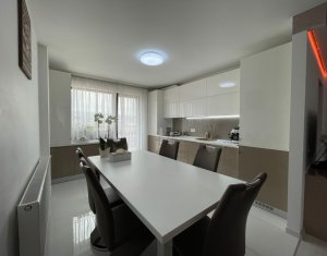 Apartament 3 camere, 3 parcari subterane, z. Fabricii, cartier Bulgaria