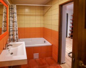 Apartament 41 mp2, parcare, Floresti zona Stejarului