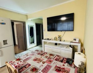 Apartament cu 3 camere, parcare, bloc nou, Baciu