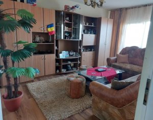 Vanzare apartamente 3 camere, decomadat, in cartierul Marasti