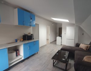 Apartament cu trei camere, finisat  si dotat, strada Sub Cetate