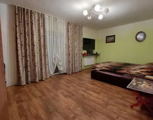 Apartment 1 rooms for sale in Floresti