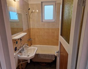 Apartament de vanzare 2 camere zona strazii  Alverna 