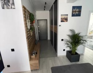 Appartement 3 chambres à vendre dans Floresti