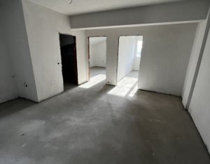 Appartement 3 chambres à vendre dans Floresti