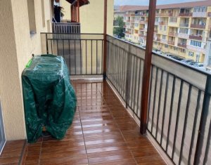 Vanzare apartament 3 camere,  finisat, Floresti
