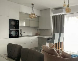 Apartament 2 camere,  52 mp, finisaje lux,  zona Europa, etaj 3