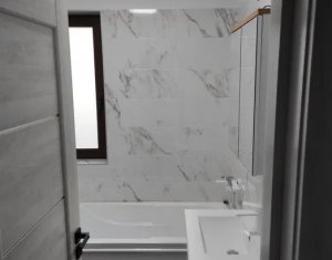 Vanzare apartament 3 camere, finisat modern, Floresti