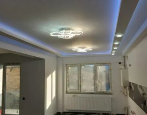 Vanzare apartament 2 camere in Floresti