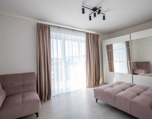 Apartment 3 rooms for sale in Floresti