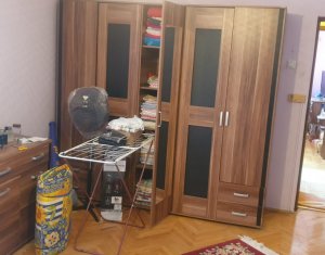 Apartament cu 2 camere decomandate, 50 mp, cartier Zorilor