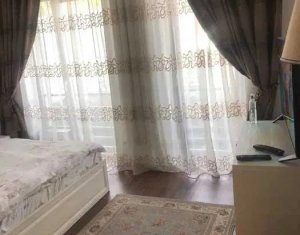 Apartment 3 rooms for sale in Floresti