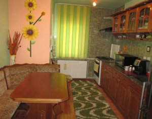 Vanzare apartament 3 camere, decomandat, zona linistita, Manastur