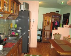 Vanzare apartament 3 camere, decomandat, zona linistita, Manastur