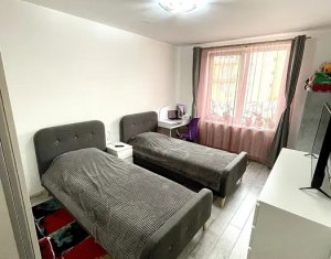 Vanzare apartament 3 camere finisat si mobilat modern, Floresti